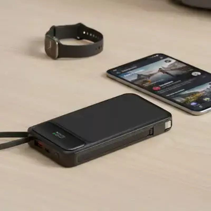 Ārējais akumulators MediaRange MRMA753 10 000 mAh LiPo ar iebūvētiem kabeļiem, LC-displejs, USB-C PD un Quick Charge, melns