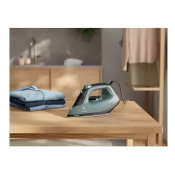 Electrolux E5SI2-6OG tvaika gludeklis Glissium zole 2400 W melns, tumši zaļš