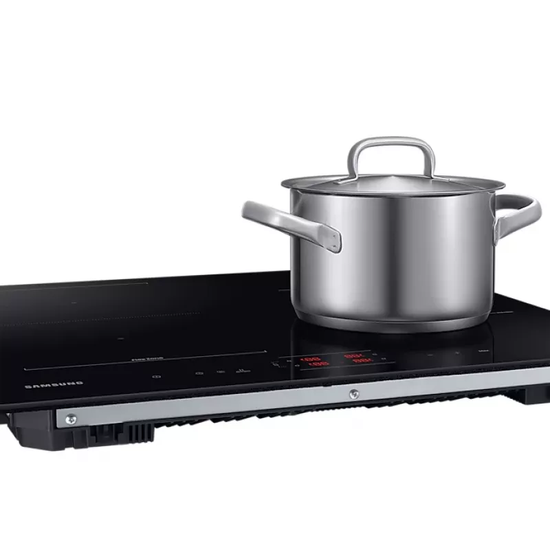 Iebūvējamā Samsung NZ8500BM melnās zonas indukcijas plīts virsma, 4 zonas, skārienvadība, priekšējā vadība, 590×520×48 mm