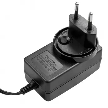 Lindy 5VDC 3A daudzvalstu barošanas bloks, 5,5/2,5 mm, 100–240 V, 50/60 Hz, 15 W, 5 V, maiņstrāvas-līdzstrāvas, 3 A