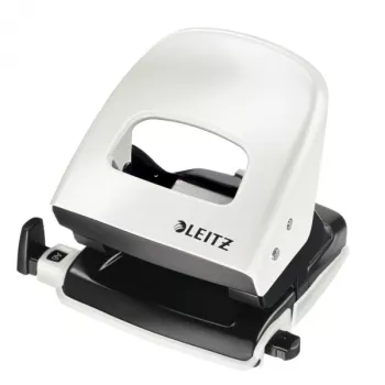 Leitz WOW 5008 metāla caurumotājs 2 caurumiem / 30 lapām, 30 lapas, balts, 8 cm, 5,5 mm, 107 x 137 x 100 mm, 10 gadi