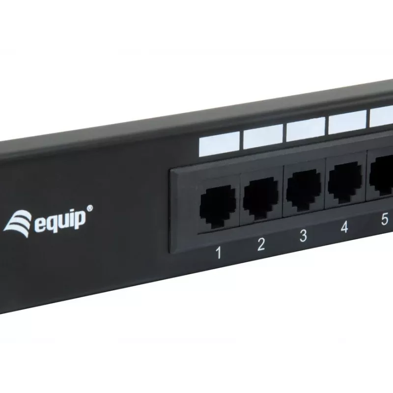 Equip 16 portu Cat.5e neekranēts komutāciju panelis, melns