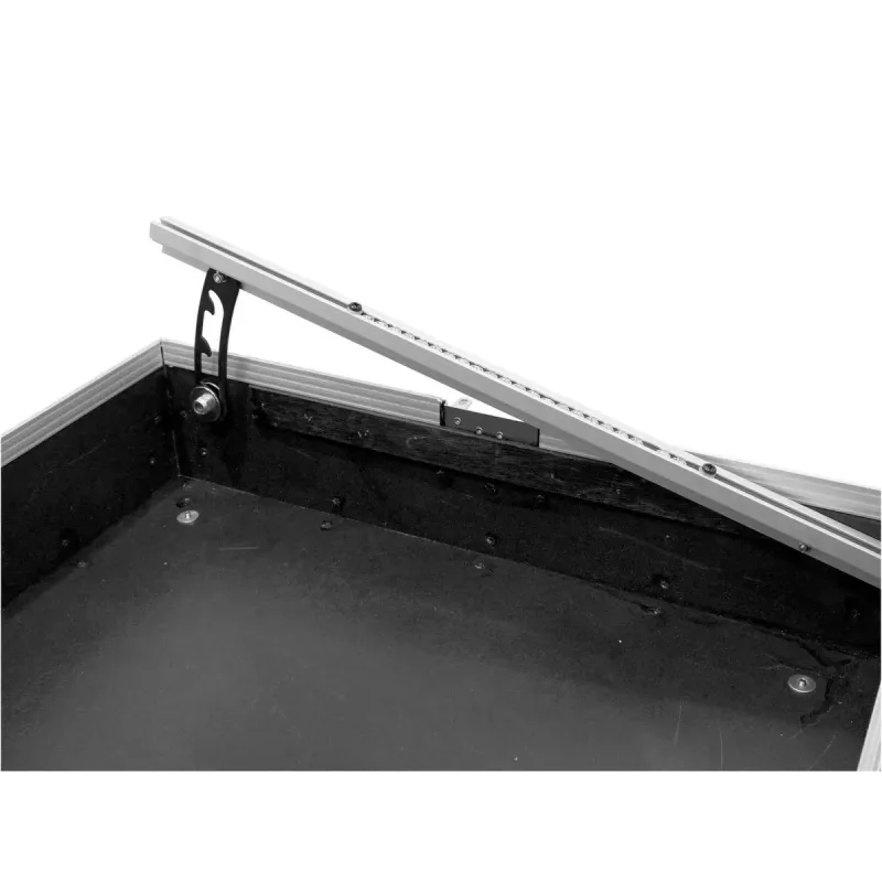 Flight case Roadinger 3011157D Melns Silver