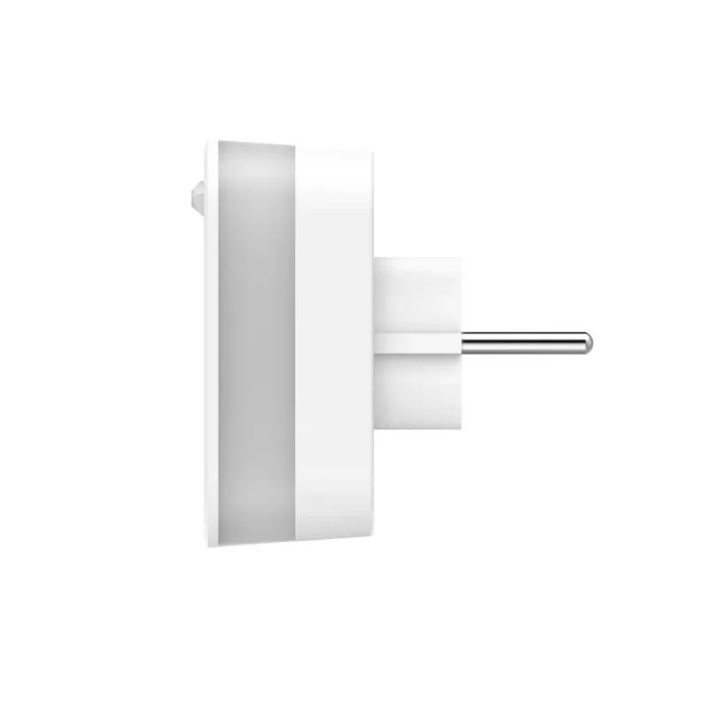 Hama 00223498 LED naktsgaismas ar kontaktligzdu, 2 USB izejām, kustības un gaismas sensoru