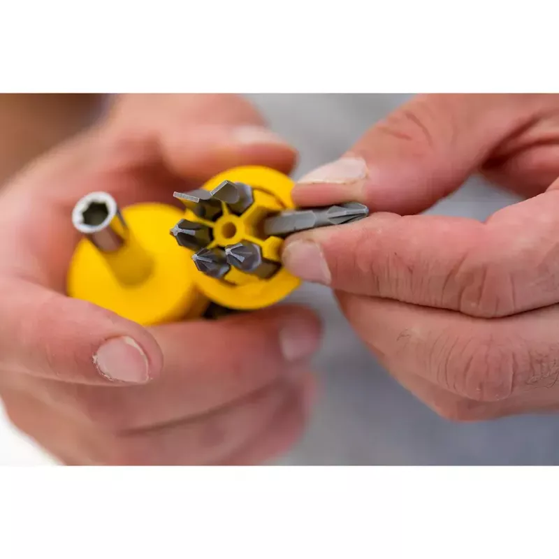 Skrūvgriezis Stanley Stubby Multibit Ratcheting 0-66-358