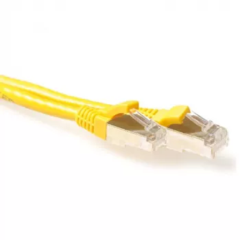 ACT dzeltens 7 m LSZH SFTP CAT6A komutācijas kabelis ar nenoķeramiem RJ45 savienotājiem