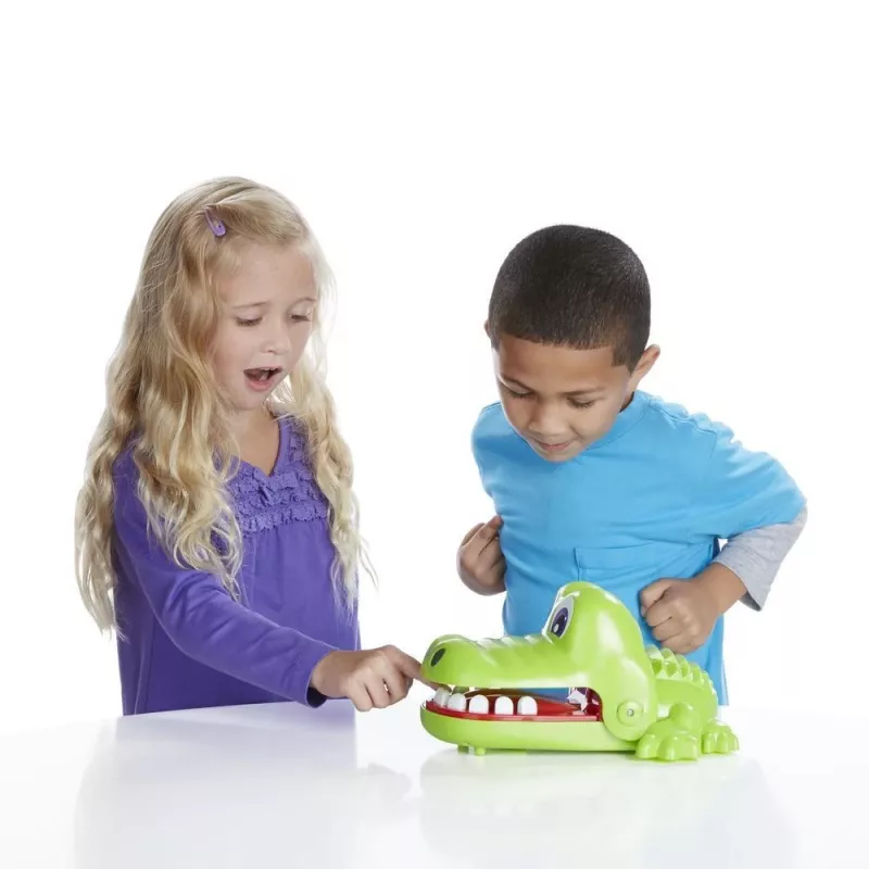 Hasbro KROKODILA ZOBĀRSTS Galda spēle Ģimene
