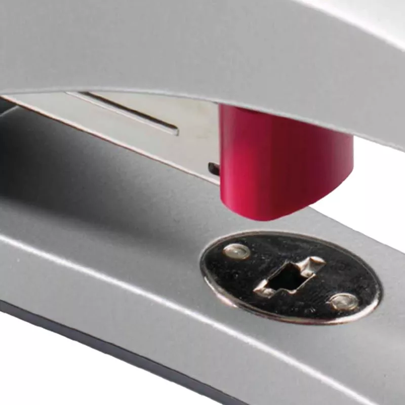 Rexel Odyssey lieljaudas skavotājs sudraba krāsā, 60 lapas, Sudraba, 6.5 cm, Augšējā, Paralēlā, 540 g