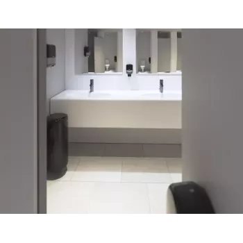 Papīra dvieļu dozators Tork 553108