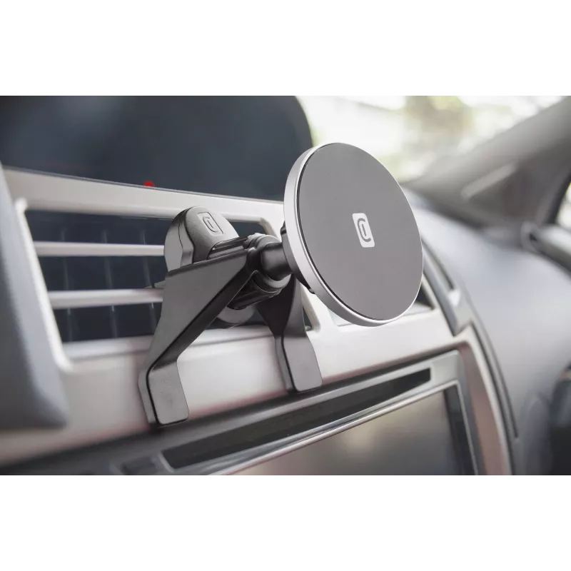 Cellularline Touch Mag Air Vents In-car magnētiskais turētājs viedtālruņiem MagSafe sistēmai