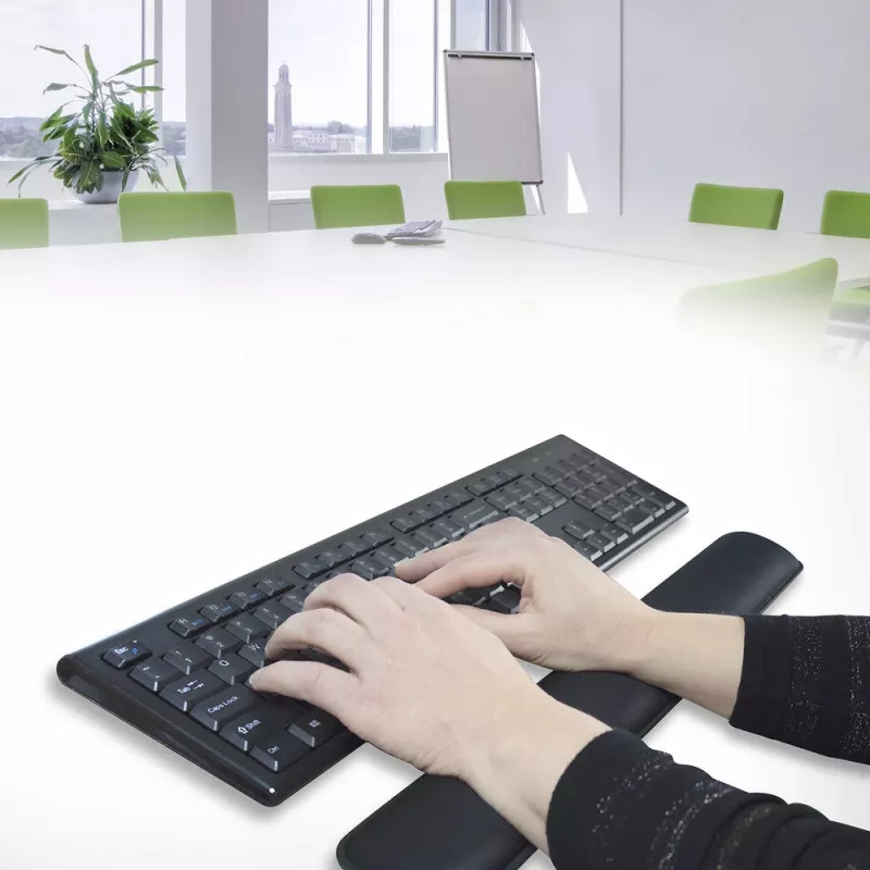 ACT Ergonomic wrist pad for keyboards
