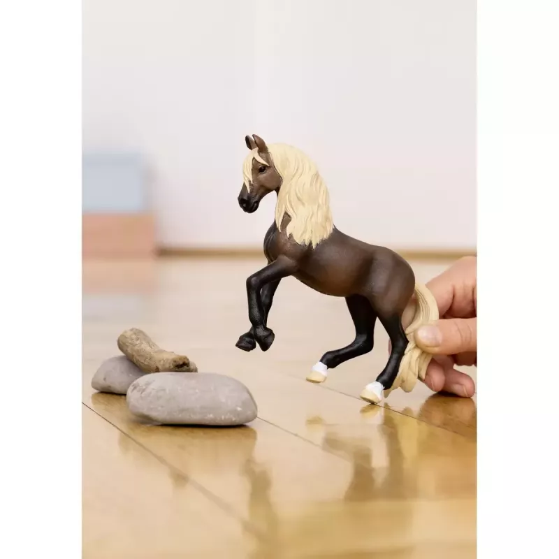 Schleich zirga figūriņa Peruvian Paso Stallion modelis 13952, no 5 gadu vecuma, bēša/brūna