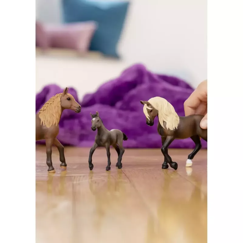 Schleich zirga figūriņa Peruvian Paso Stallion modelis 13952, no 5 gadu vecuma, bēša/brūna