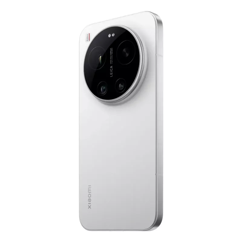 Viedtālrunis Xiaomi 17 Ultra — 6,9 collas (17,5 cm) 2656×1220, Snapdragon 8 Elite Gen 5, 16 GB RAM, 512 GB, 6000 mAh, balts