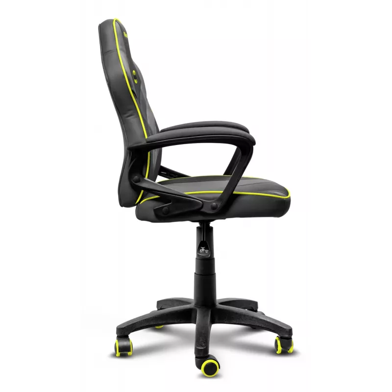 PC gaming krēsls TRUST 25786 — polsterēts sēdeklis, maks. svars 110 kg, sēdeklis 44×44 cm, maks. augstums 100 cm, melns/dzeltens
