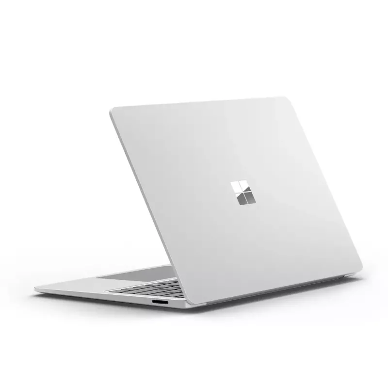 Klēpjdators Microsoft Surface Laptop 7 Copilot+ — Qualcomm Snapdragon X1P-64-100, 13,8 collu 2304×1536 skārienekrāns, 16 GB RAM, 256 GB SSD, platīna krāsa
