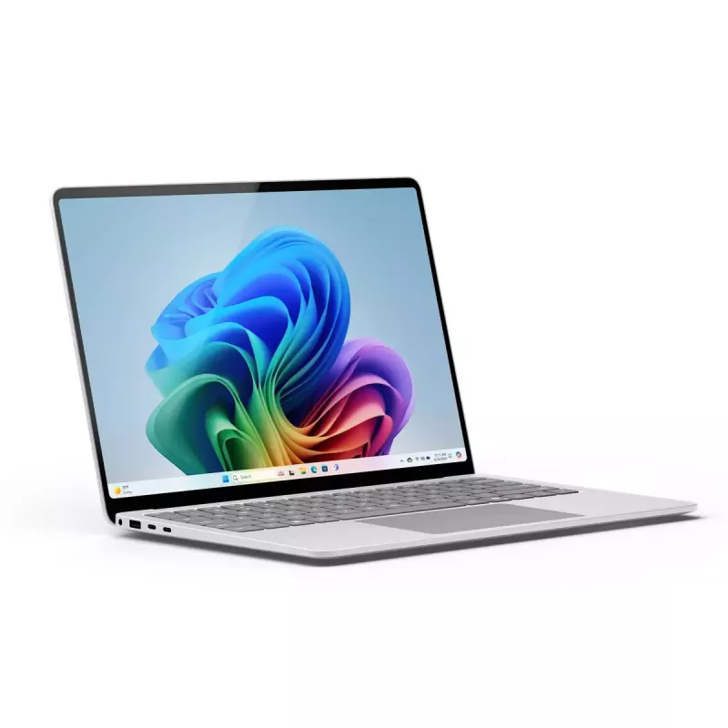 Klēpjdators Microsoft Surface Laptop 7 Copilot+ — Qualcomm Snapdragon X1P-64-100, 13,8 collu 2304×1536 skārienekrāns, 16 GB RAM, 256 GB SSD, platīna krāsa