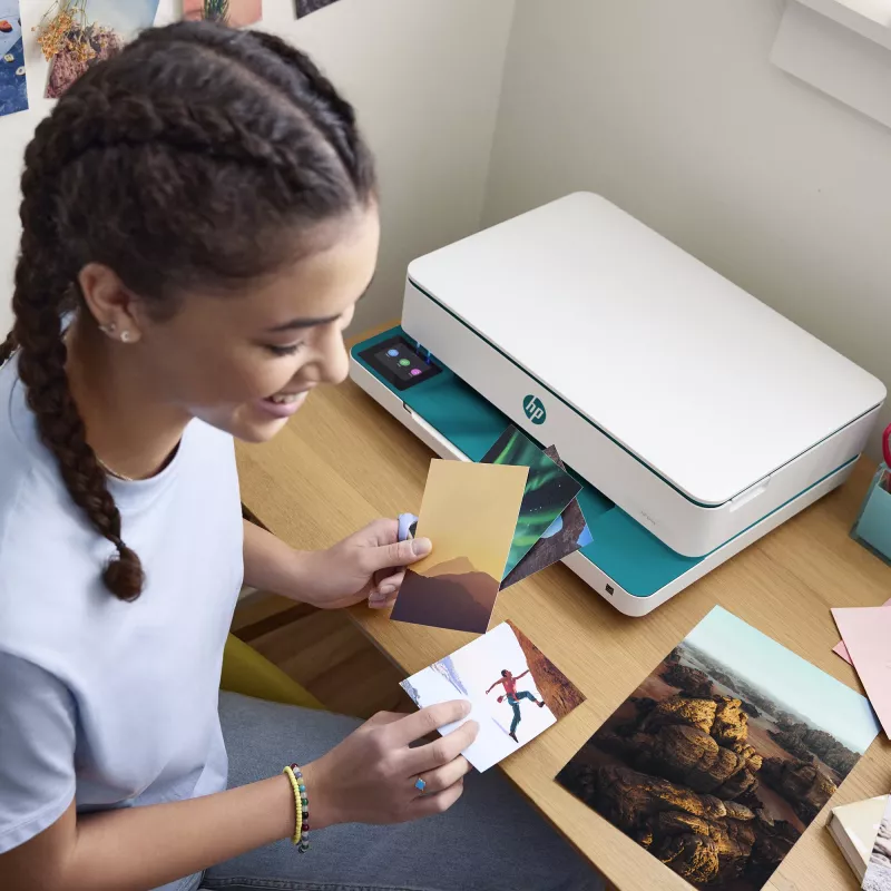 HP ENVY 6122e Bezvadu daudzfunkciju krāsu printeris, Instant Ink; Foto drukāšana