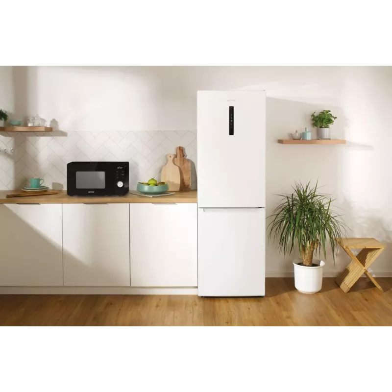 Gorenje Mikrovågsugn MO20A3B, galda virsmai, solo mikroviļņu krāsns, 20 L, 800 W, iebūvēts displejs, LED