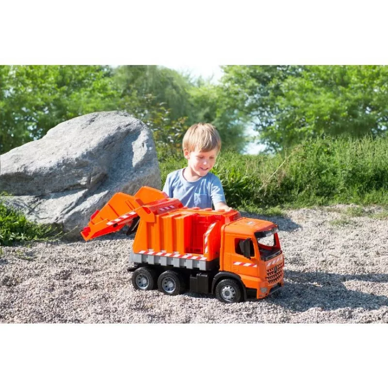 Kravas automašīna Lena GIGA TRUCKS