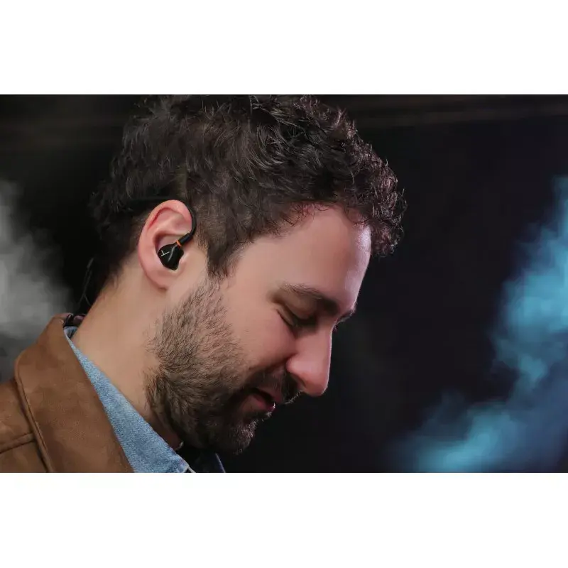 Ievietojamās austiņas Beyerdynamic DT 70 IE — noņemams kabelis, 3,5 mm ligzda, melna