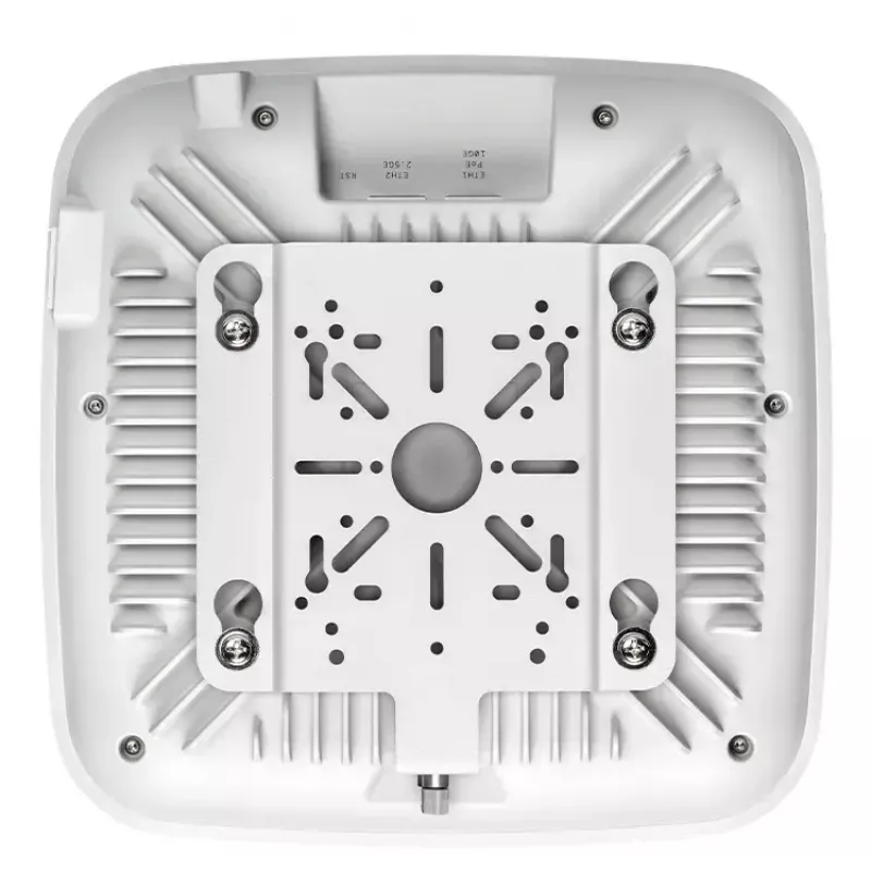 Bezvadu piekļuves punkts Lancom Systems LX-7200E — trīs joslu 2,4/5/6 GHz, līdz 9600 Mb/s, PoE, multi-gig LAN