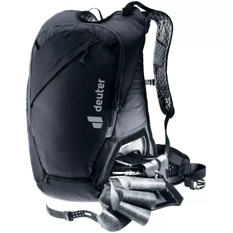 Sporta mugursoma DEUTER Updays 26 — 26 L, melna, poliamīds, 51×31×23 cm, bez PFAS