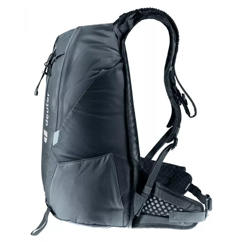 Sporta mugursoma DEUTER Updays 26 — 26 L, melna, poliamīds, 51×31×23 cm, bez PFAS
