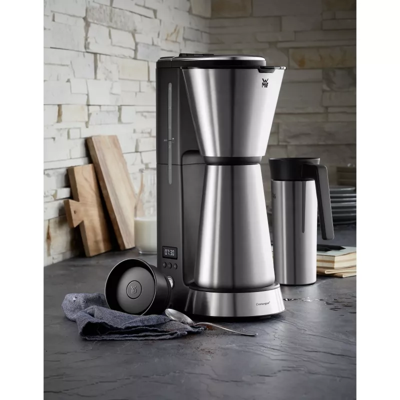 WMF KITCHENminis 0412260011 Pusautomātiskais pilināmais kafijas automāts 0,625 L