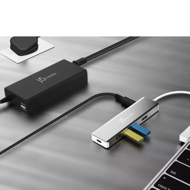 j5create JUP2290C-FN 100W PD USB-C® Super Charger - UK, Melns, komplektā 1,2 m kabelis