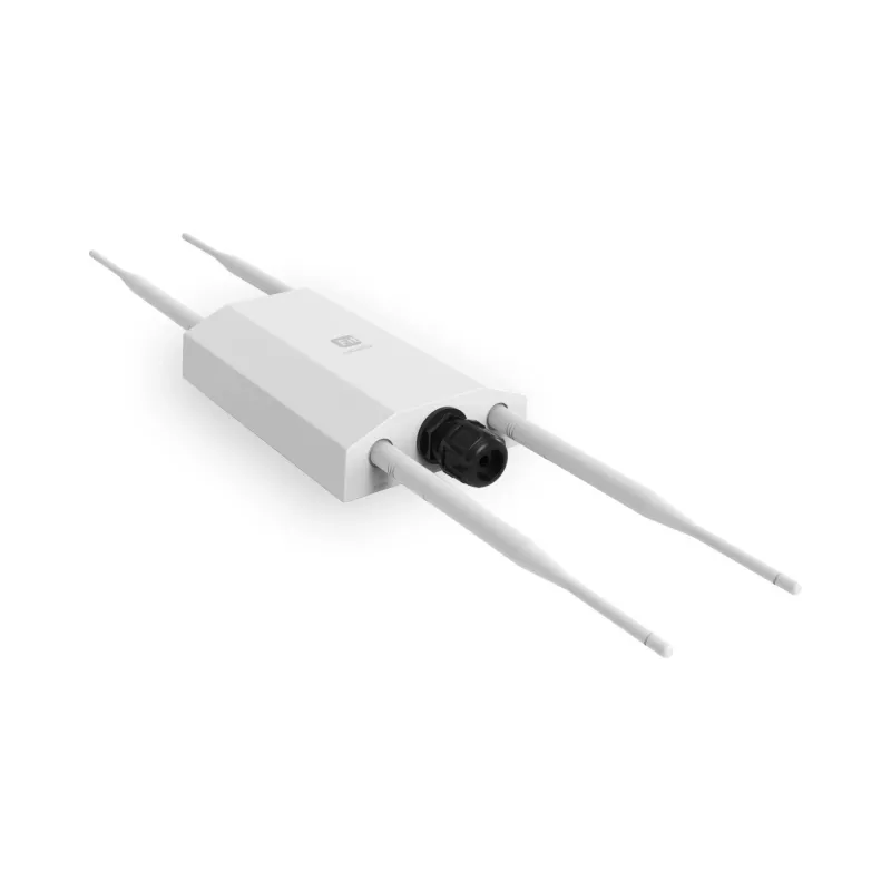 Bezvadu piekļuves punkts EnGenius Fit6 2×2 Outdoor — divu joslu 2,4/5 GHz, 1774 Mbps, PoE, 2,5 GbE LAN, 4 antenas, balts