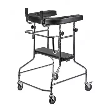 Rehabilitācijas augstais staigulītis ActionMed B200AM — balsts stāvēšanai ar sēdekli, 4 riteņi, regulējams augstums 100–125 cm, maks. slodze 120 kg, rāmja platums 65 cm
