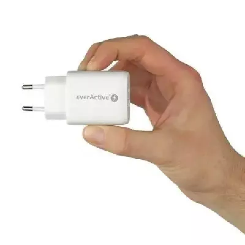 USB-C lādētājs everActive SC-370Q 25W QC3.0 USB ātrā uzlāde