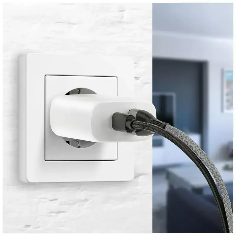 USB-C lādētājs everActive SC-370Q 25W QC3.0 USB ātrā uzlāde
