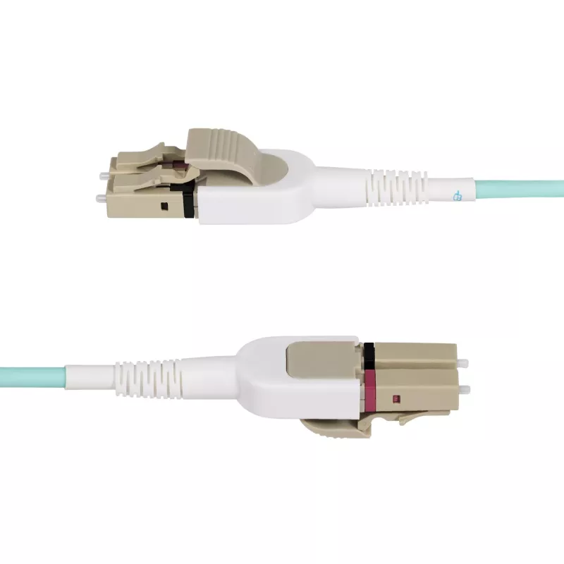 StarTech.com 5 m (16,4 pēdas) LC uz LC (UPC) OM4 pārslēdzams optiskās šķiedras kabelis 50/125 µm, 100G, bezinstrumentu polaritātes pārslēgšana, zemi ievades zudumi — LSZH optiskās šķiedras pārejas vads