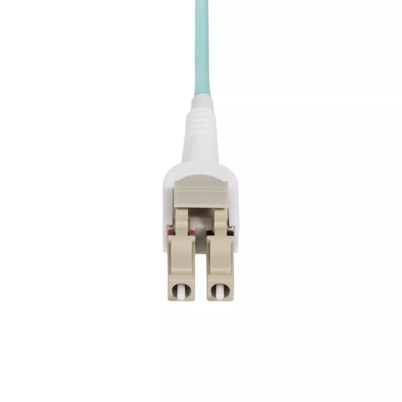 StarTech.com 5 m (16,4 pēdas) LC uz LC (UPC) OM4 pārslēdzams optiskās šķiedras kabelis 50/125 µm, 100G, bezinstrumentu polaritātes pārslēgšana, zemi ievades zudumi — LSZH optiskās šķiedras pārejas vads