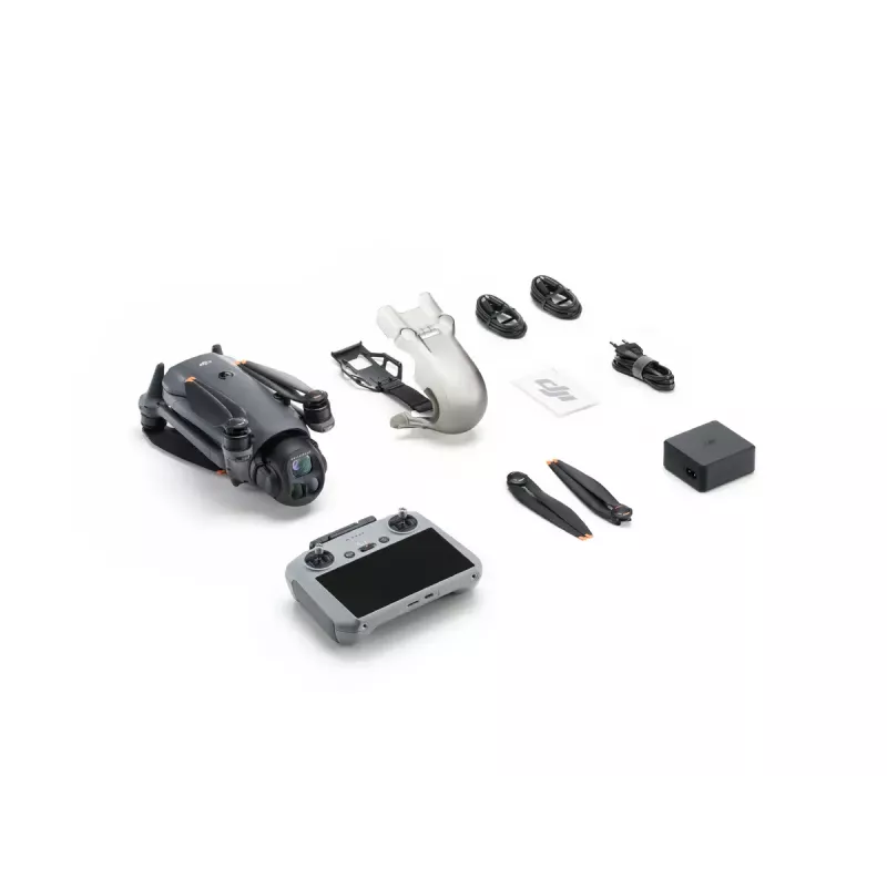 Drone DJI Mavic 4 Pro Fly More Combo — 4 rotori, 100 MP, 27 m/s, 41 000 m diapazons, 1,063 kg, pelēks