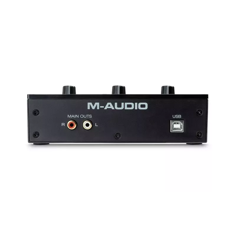 Audio interfeiss M-Audio M-Track Solo — USB 16 bitu/48 kHz, 1-ieeja/1-izeja, XLR/TRS kombinētā un instrumentu ieeja, 48 V fantoma barošana, austiņu izeja