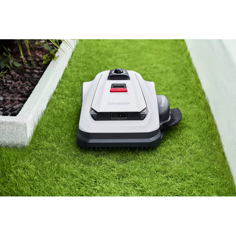 Ecovacs GOAT A1600 LiDAR PRO EU robotizētais zāles pļāvējs ar bateriju Melns, Balts