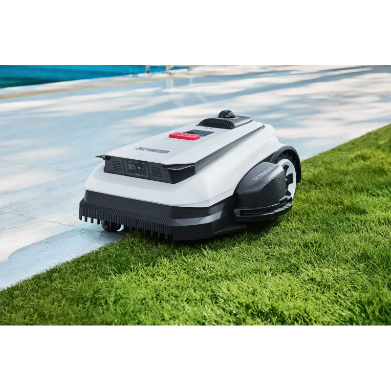 Ecovacs GOAT A1600 LiDAR PRO EU robotizētais zāles pļāvējs ar bateriju Melns, Balts