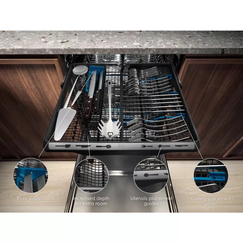 Iebūvējamā trauku mazgājamā mašīna Electrolux EEM69410W — 15 galda piederumu komplektiem, 42 dB, pilna izmēra 60 cm, AirDry
