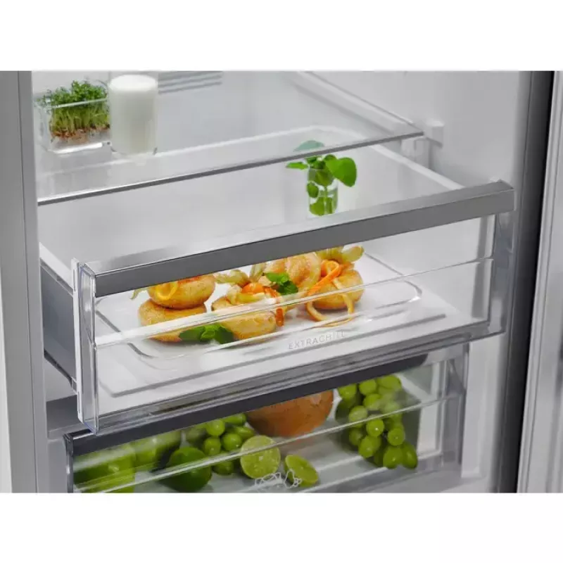 Electrolux LNC7ME32X3 Brīvi stāvošs 330 L Nerūsējošais tērauds
