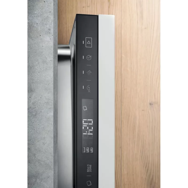 Whirlpool WSIP 4O33 PFE pilnībā iebūvēta trauku mazgājamā mašīna 10 galda klājumiem