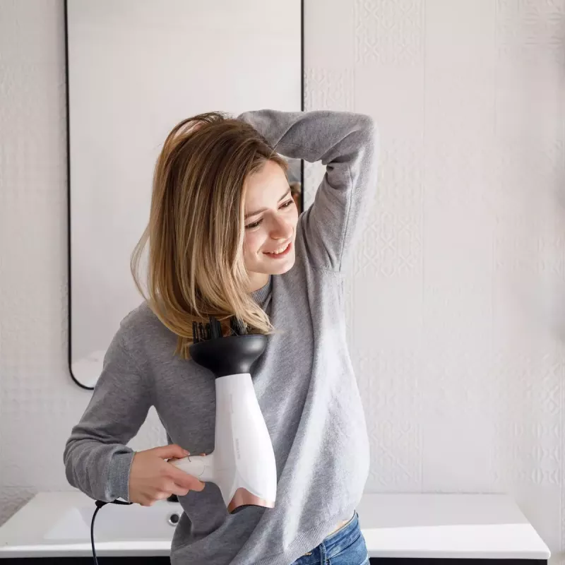 Matu žāvētājs Taurus STUDIO 2500 IONIC 2400 W balts ar jonizāciju, 3 siltuma līmeņiem, 2 ātrumiem, difuzoru un koncentratoru