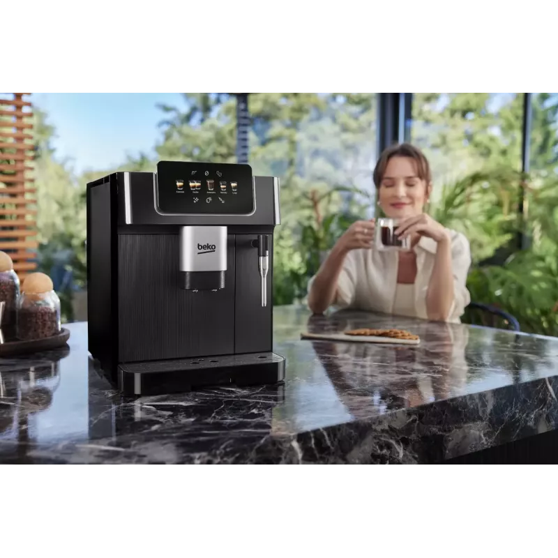 Beko CEG7302B CaffeExperto automātiskais espresso automāts ar tvaika uzgali