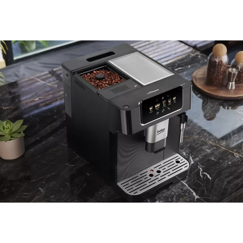 Beko CEG7302B CaffeExperto automātiskais espresso automāts ar tvaika uzgali