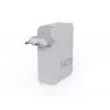 Pārnēsājams 140 W GaN ceļojumu lādētājs Xtorm XVC2140 ar 3 × USB-C PD pieslēgvietām un 2 m USB‑C kabeli, balts