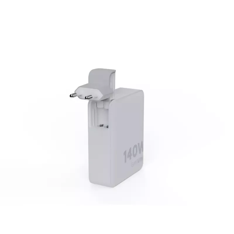 Pārnēsājams 140 W GaN ceļojumu lādētājs Xtorm XVC2140 ar 3 × USB-C PD pieslēgvietām un 2 m USB‑C kabeli, balts