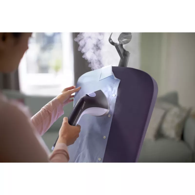 Apģērbu tvaicētājs Philips STE3180/30 — 2000 W, nepārtraukts tvaiks 40 g/min, 1,8 m vads, augstums 1720 mm