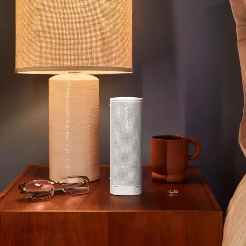 Stereo portatīvais skaļrunis Sonos Roam 2 Balts